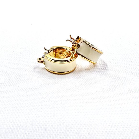 Napier Jewelry - NWT -Napier - Small Cream Enameled Bright Gold Tone Hinged Hoop Closure Earrings